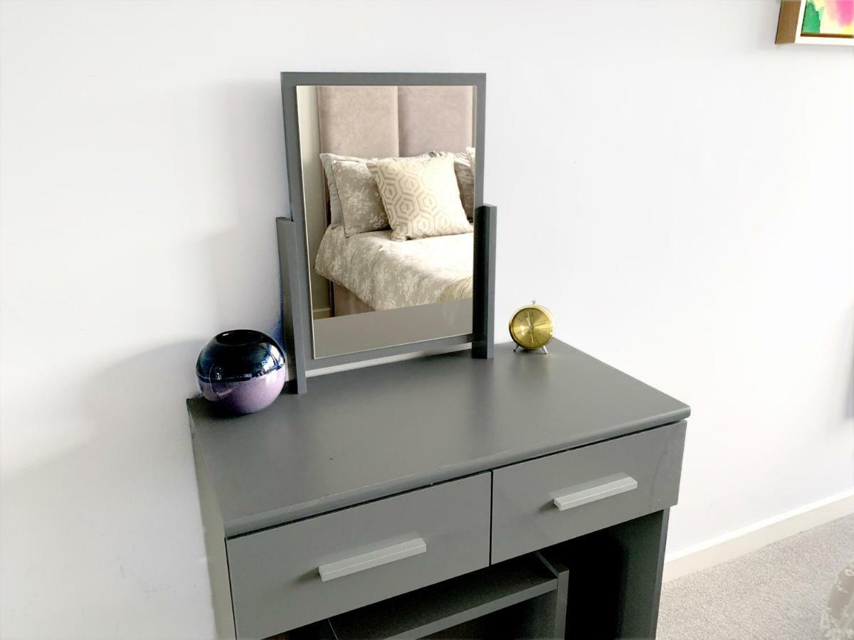 Chic In Trendy Fitzrovia W1. By Oxford St Apartment